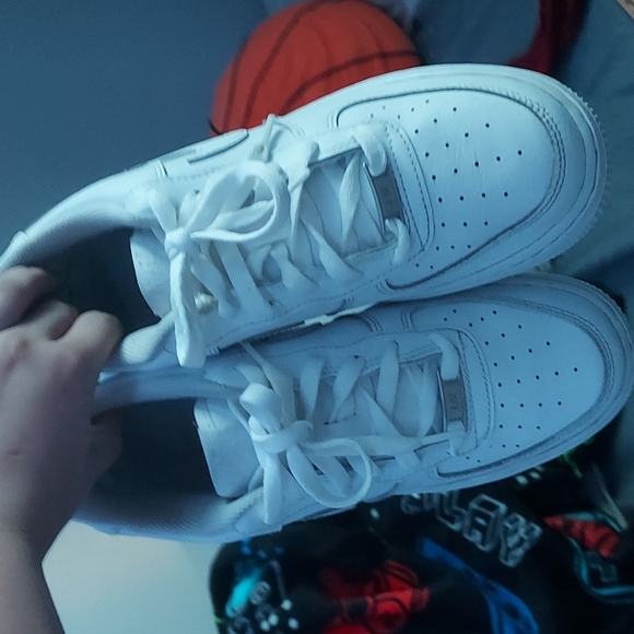 USED, Air Force 1s Youth Boys Size 6.5 - Picture 6 of 6